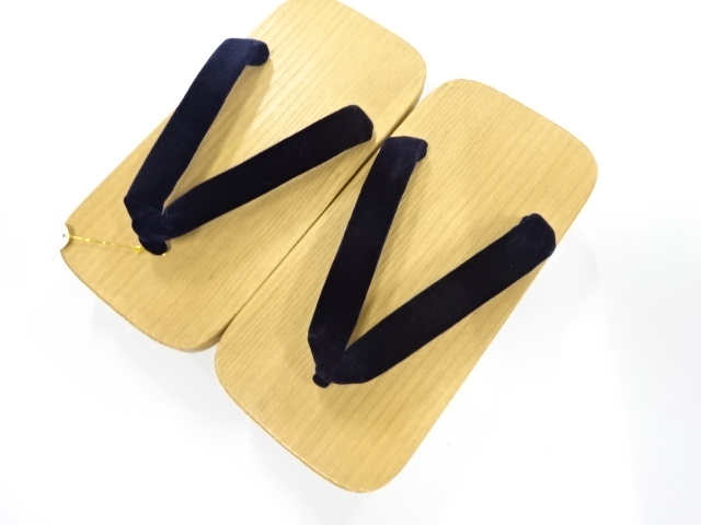 未使用品　男物桐下駄(24センチ)